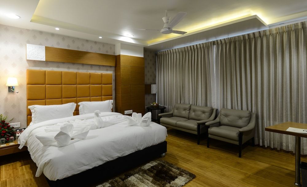 undefined Hotel Atishay Bhopal 9