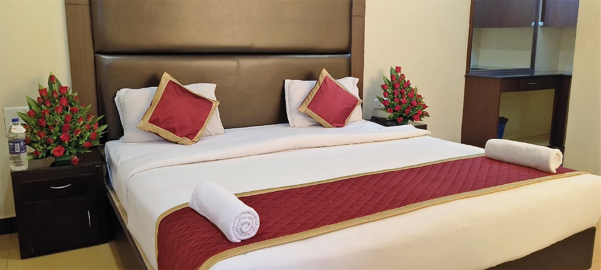 SUITE ROOM