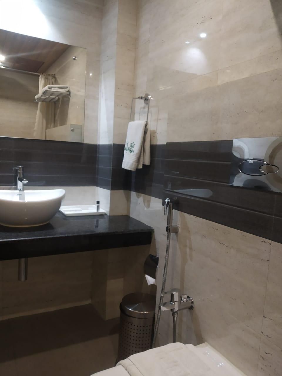 Hotel Heiga Superior Room