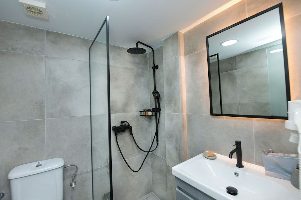 Kosmoplaz Beach Hotel Standard Double Room - Upper Floor 11