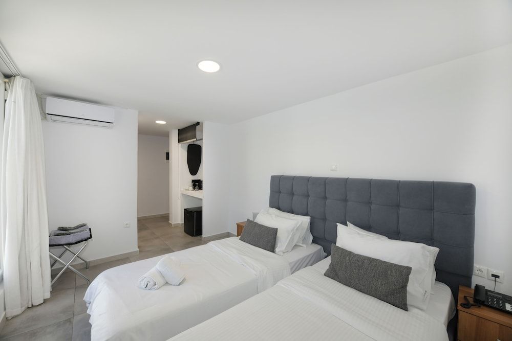 Kosmoplaz Beach Hotel Standard Double Room - Upper Floor 6