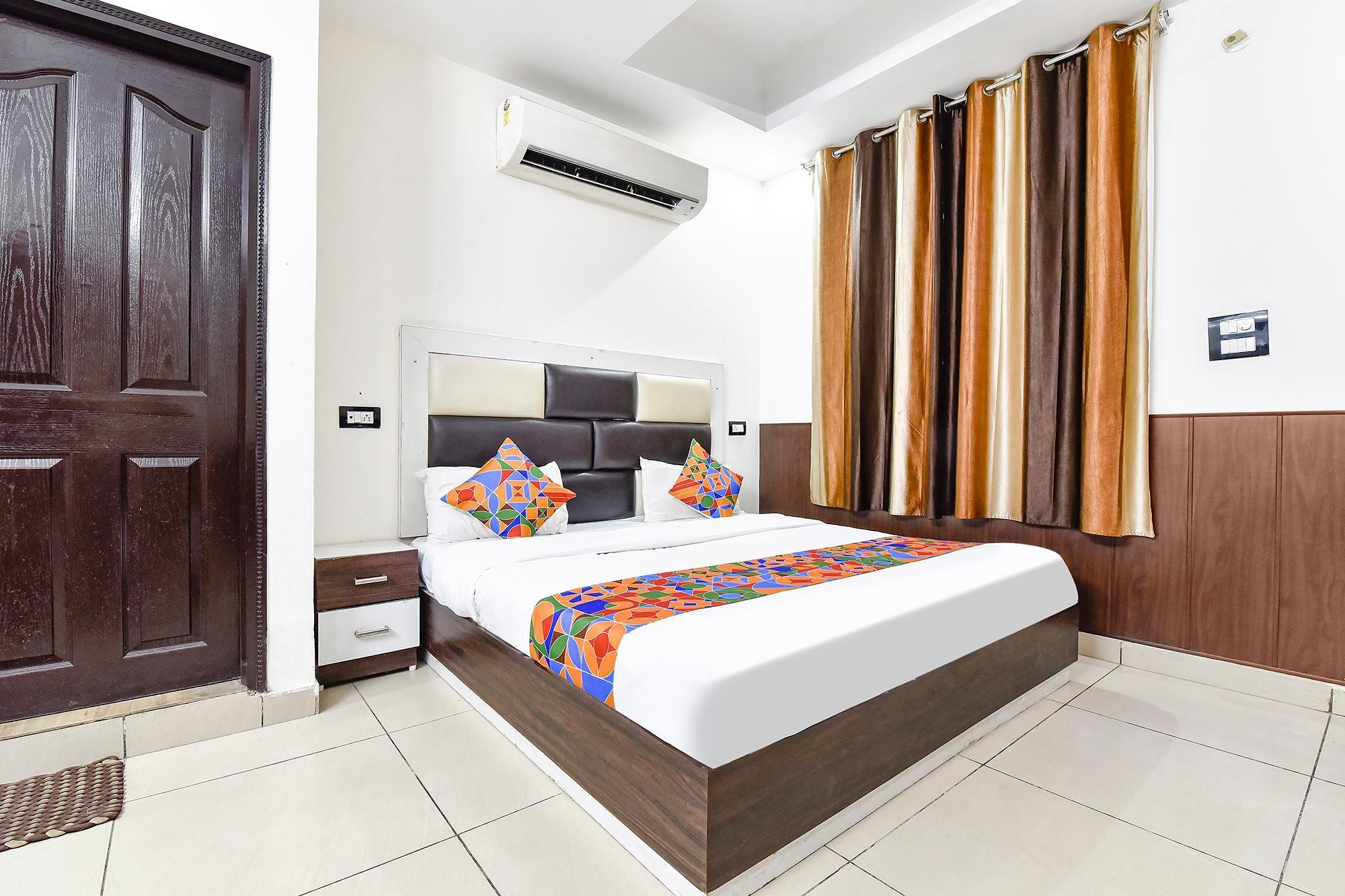 undefined FabHotel KRB Paradise 7