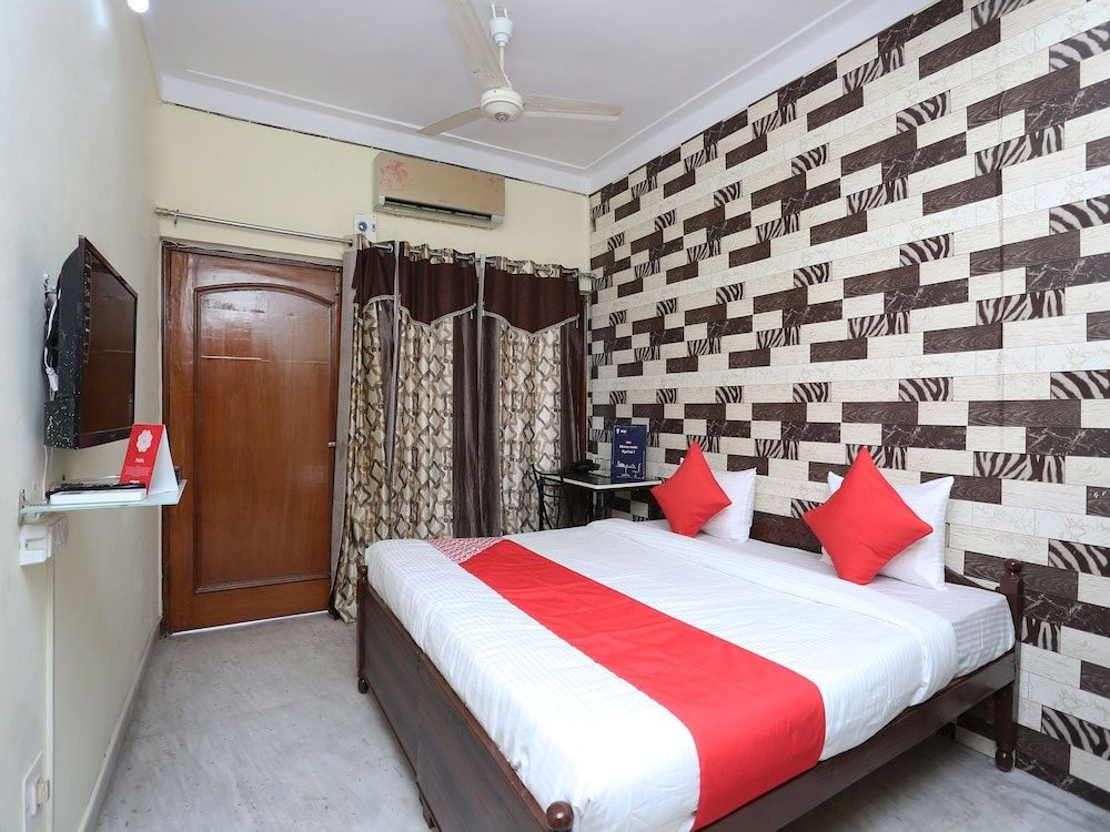 undefined OYO 12228 Colonel corner 8