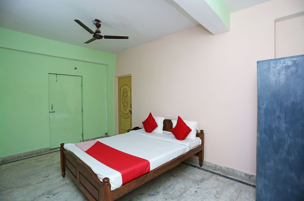 Double Room, 1 King Bed