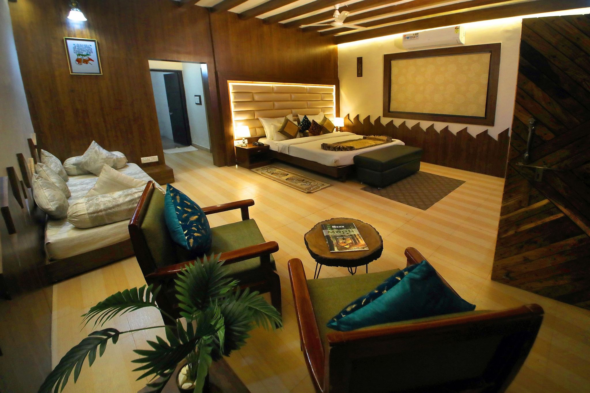 Mogli Resorts Kanha Deluxe Cottage 5