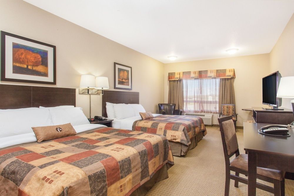 Room, 2 Queen Beds, Non Smoking, Kitchenette