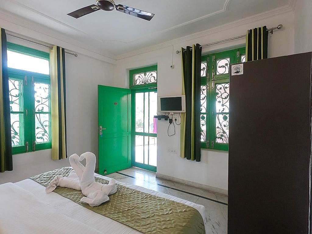Live Free Hostel | Rooms & Dorms Standard Private 5