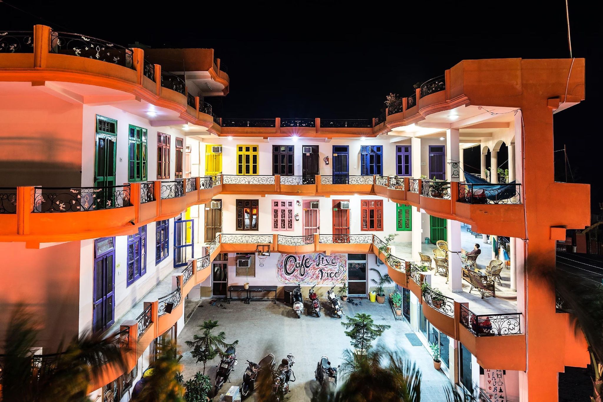 undefined Live Free Hostel | Rooms & Dorms