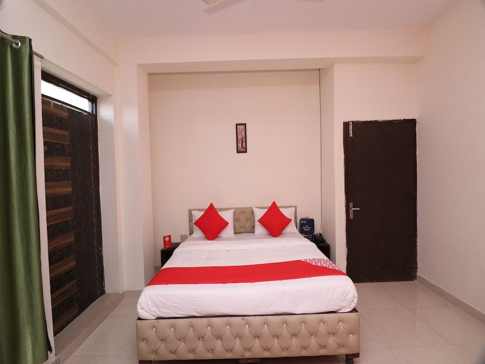 OYO 24466 Rio 7 Guest House Double or Twin Room 11