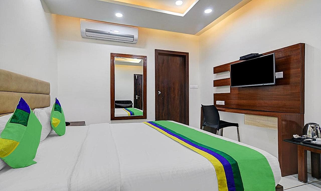 Treebo Trend Hotel Taste Of India Danish Nagar Maple 2