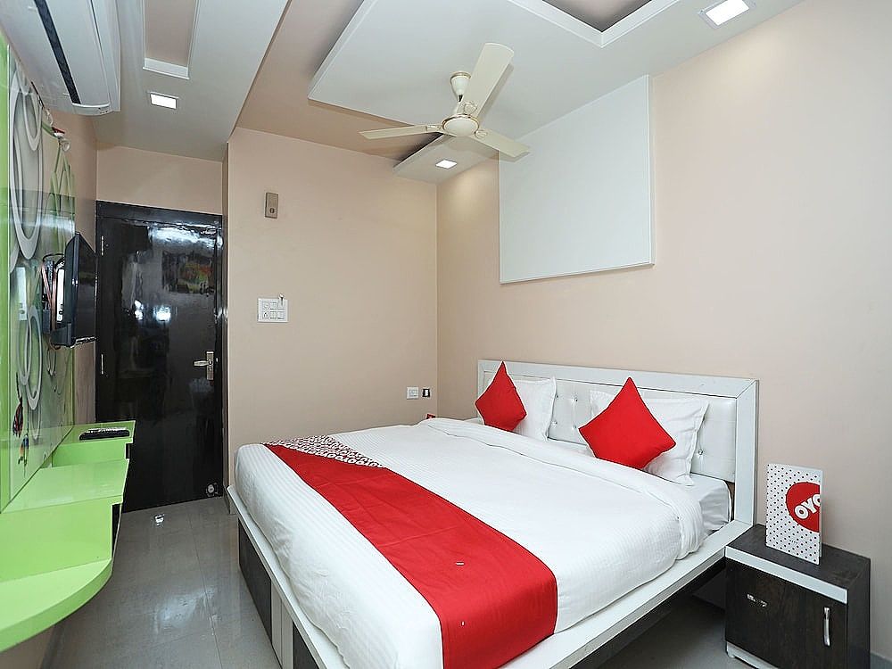 undefined OYO 13822 Kolar Hotel 9