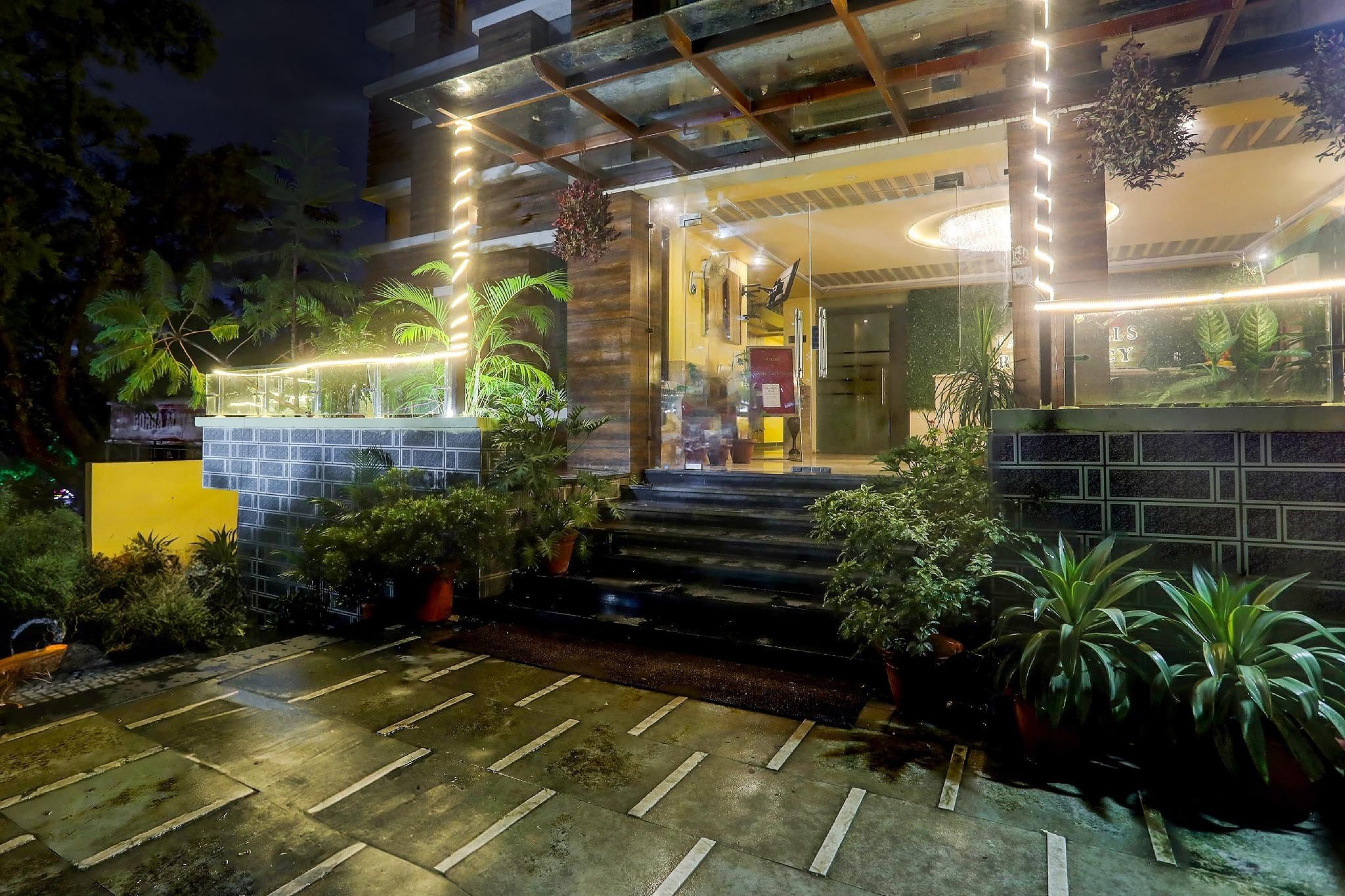Hotel Exterior