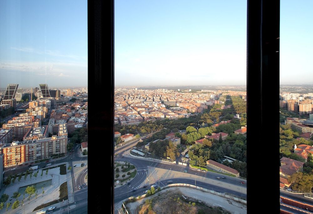 Eurostars Madrid Tower Superior Room 5