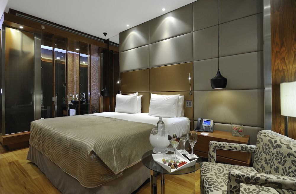 Eurostars Madrid Tower Superior Room