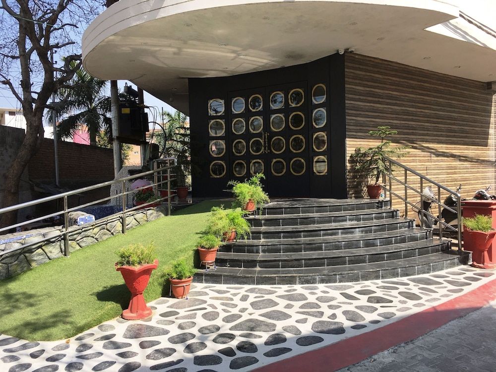 undefined Hotel K3 Club Residency 7