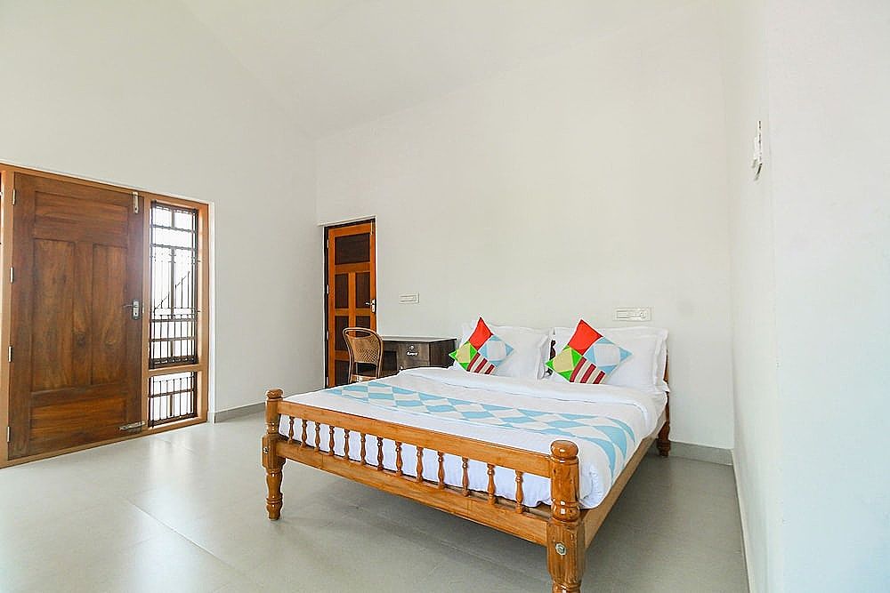 OYO Home 26987 Exotic Stay Standard Room 6