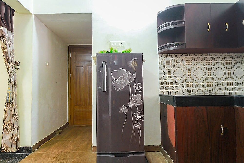 OYO Home 26987 Exotic Stay Standard Room 10