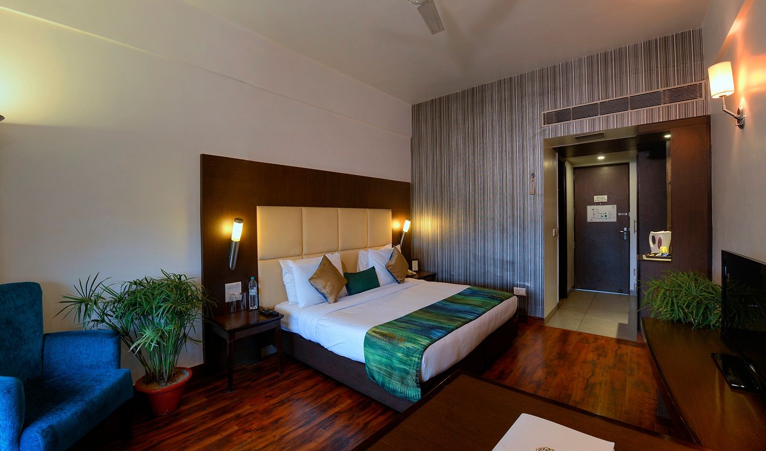 TreeHouse Hotel Club & Spa Bhiwadi Deluxe Room