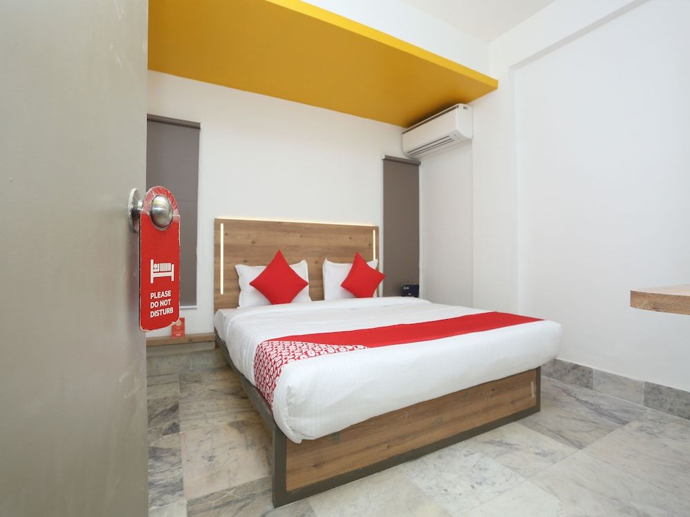 OYO 23467 Stayinn Nest Double or Twin Room 12