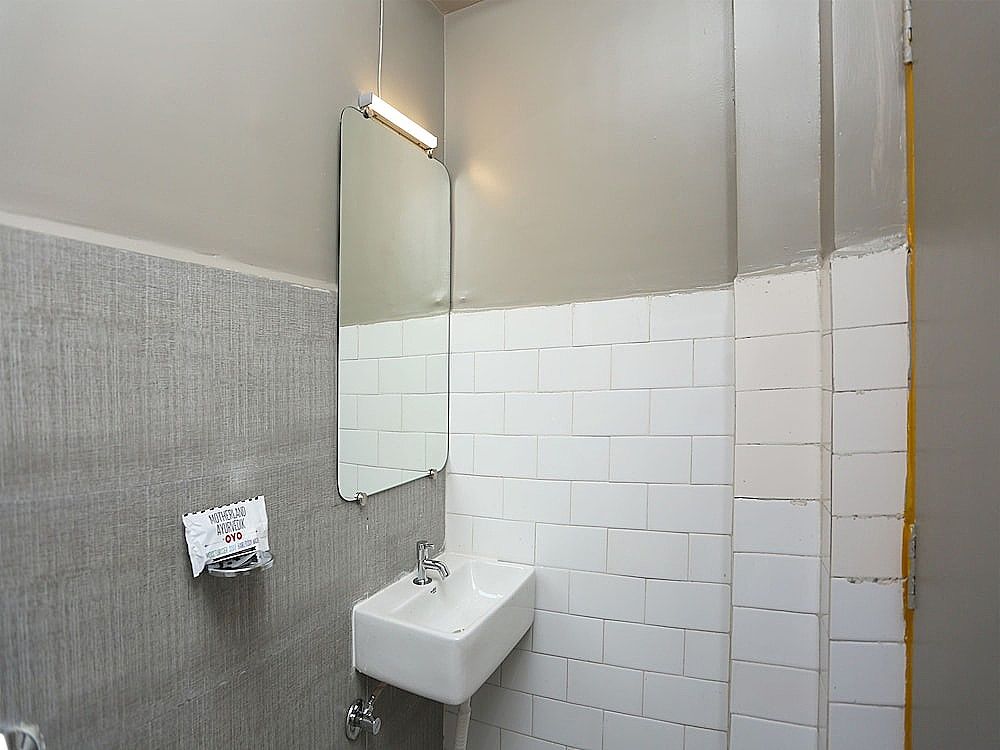 OYO 23467 Stayinn Nest Double or Twin Room 16