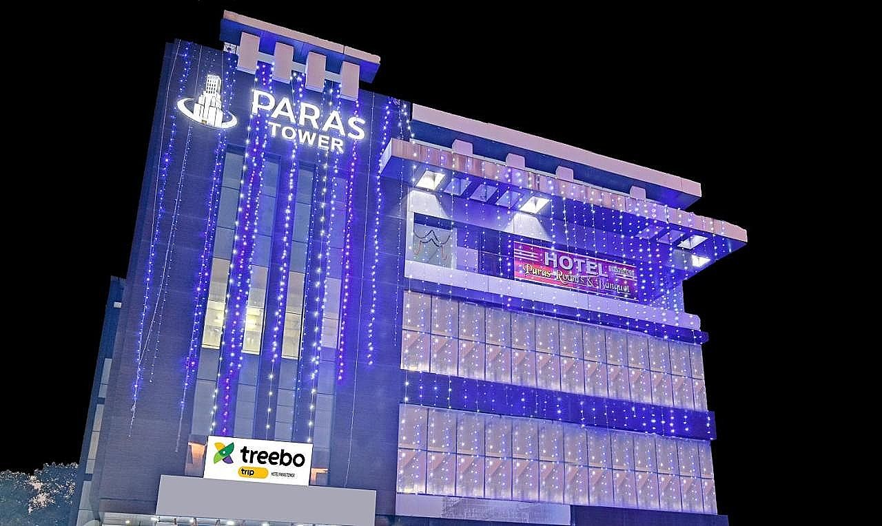 undefined Hotel Paras Tower 4
