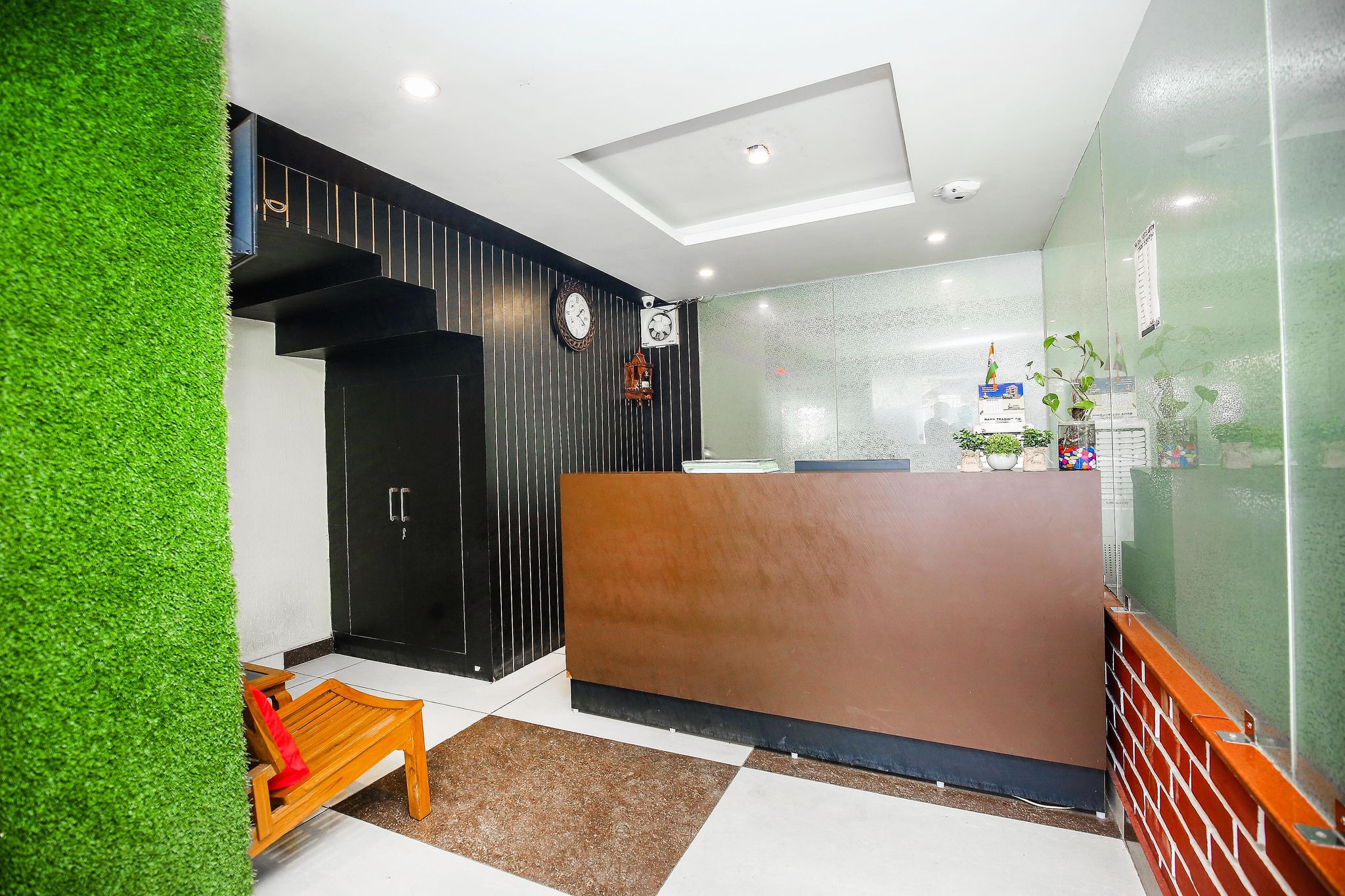 undefined Hotel Himalayan 2