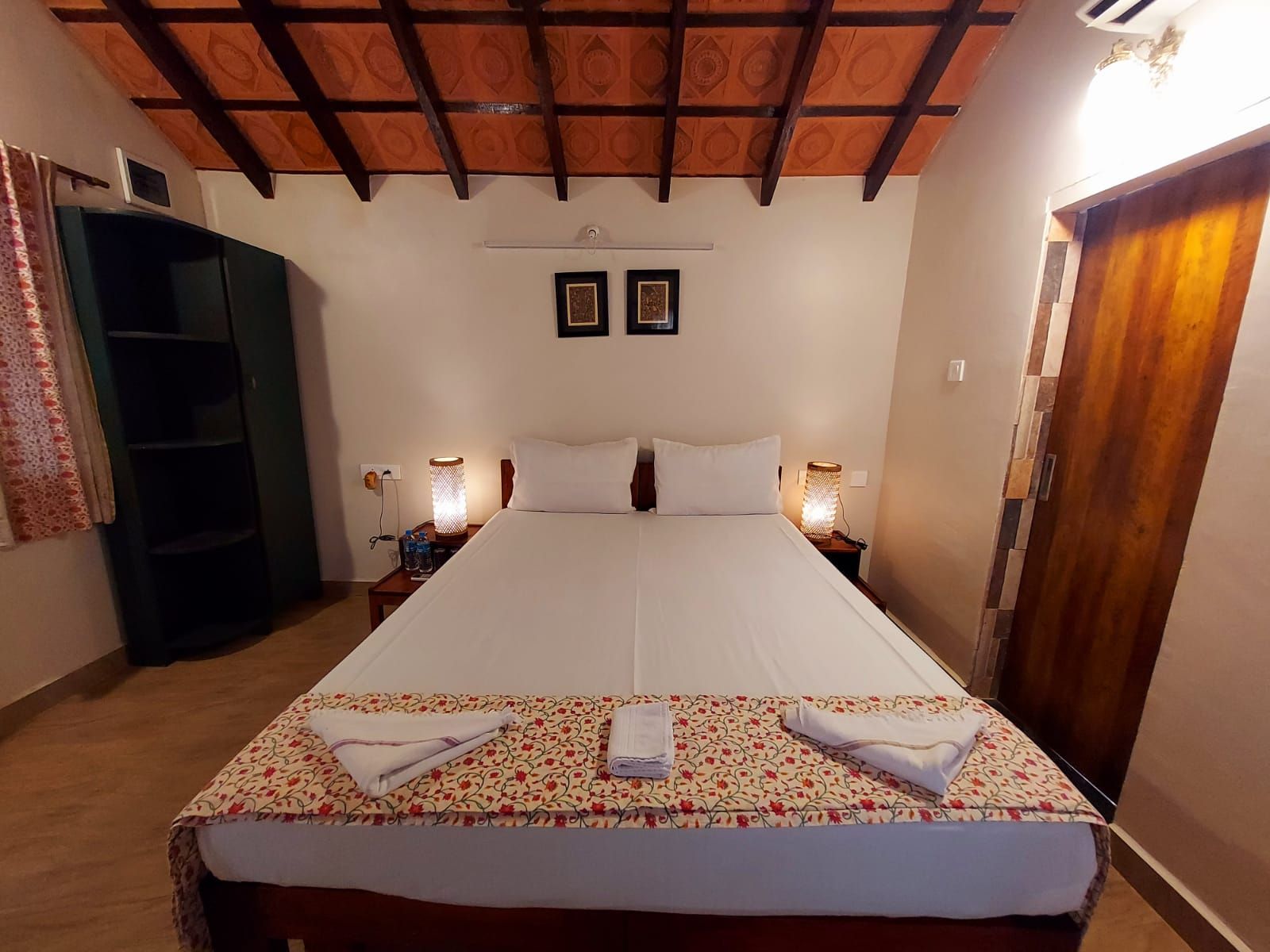 Om Bodhi Retreat Garden view budget cottage 19