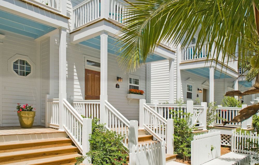 undefined Parrot Key Hotel & Villas 9