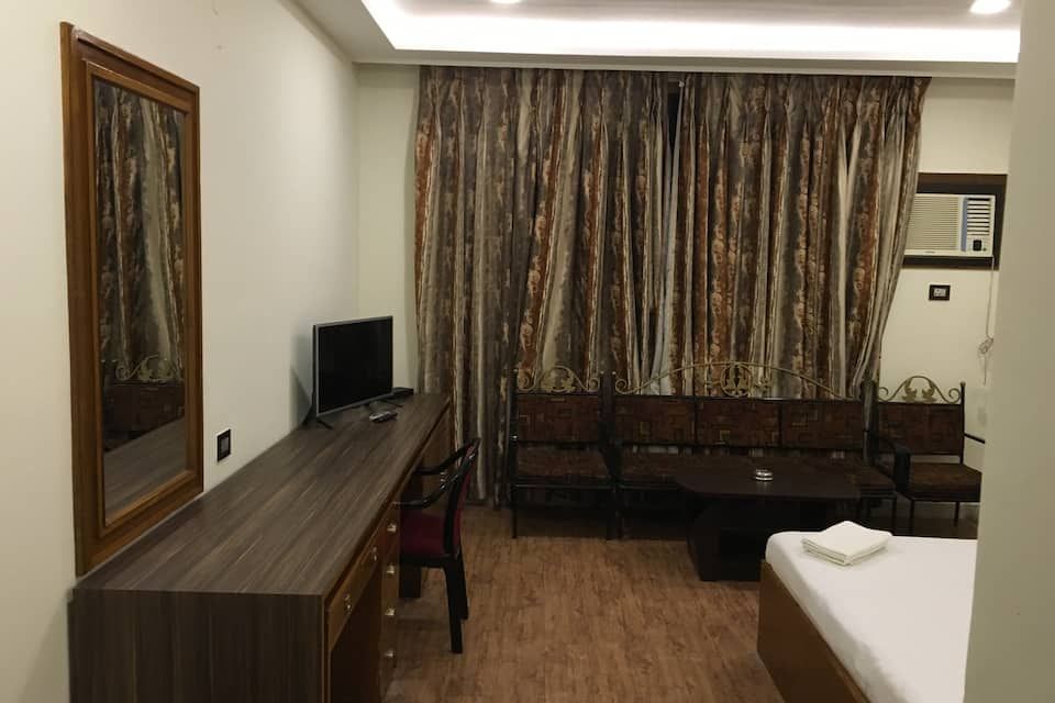 Royal Deluxe Room
