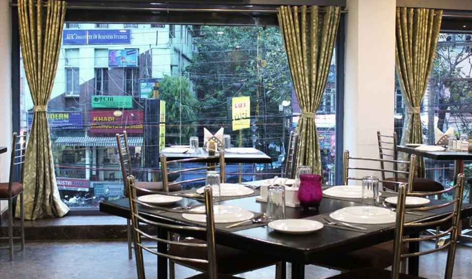 undefined Hotel Dolly Inn 5