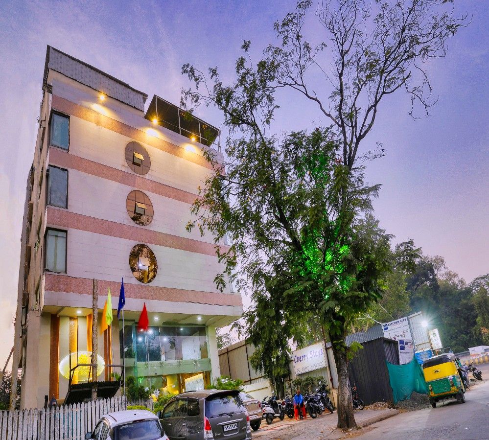 undefined Hotel Amrit Residency 6