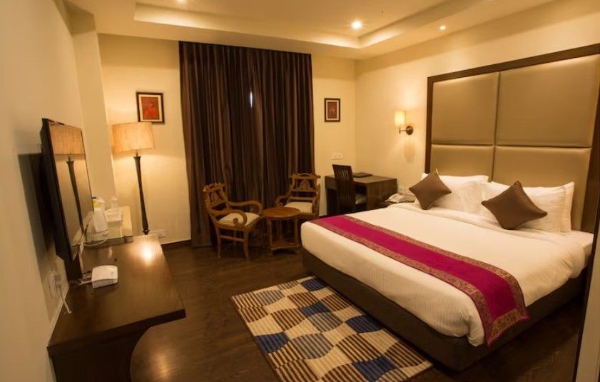 Executive Room