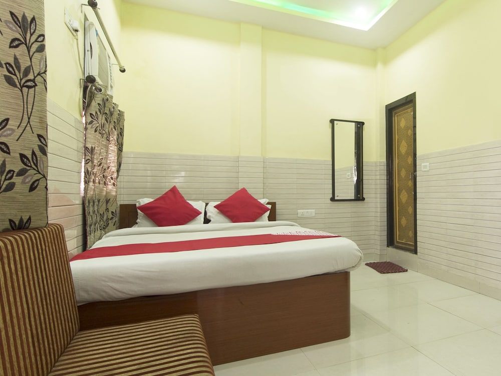 OYO 16792 Bidhan Plaza Double or Twin Room 7