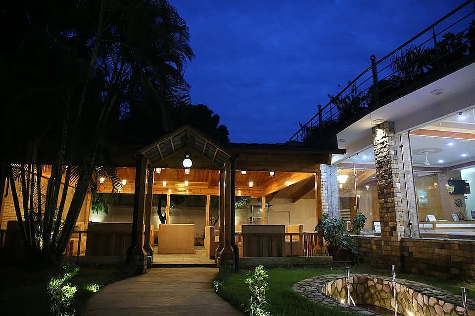 Garden and Restaurant