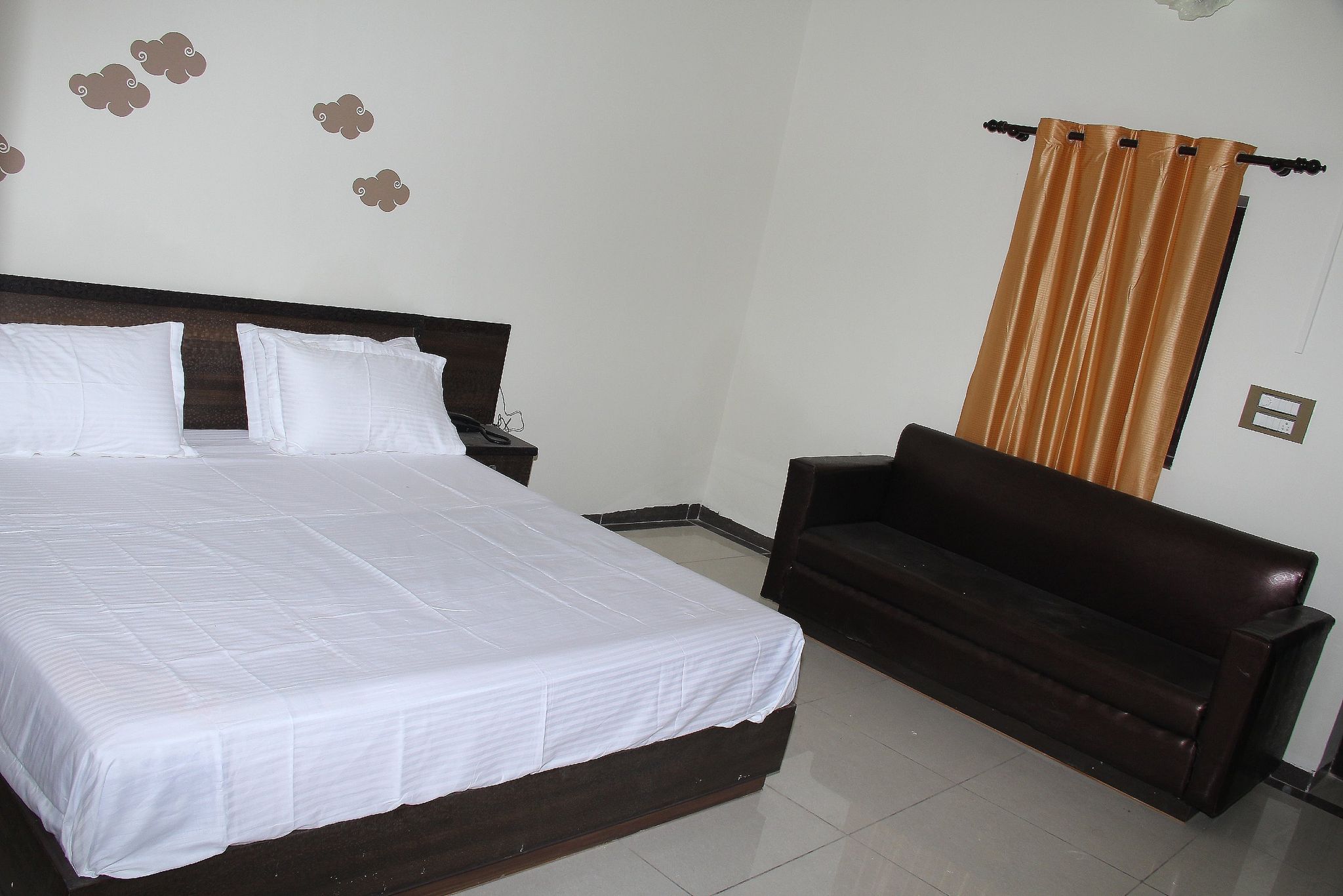 Hotel Sukoon Deluxe Room 3