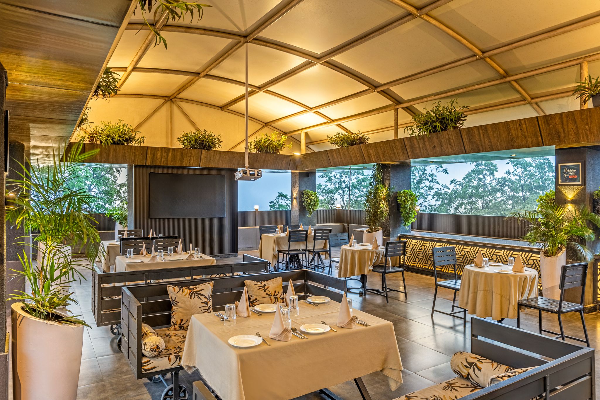 Sterling Palm Bliss Wellness Resort, Rishikesh