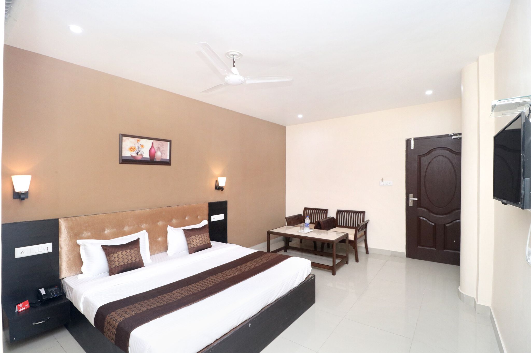 Collection O Hotel Inderprasth Classic 9