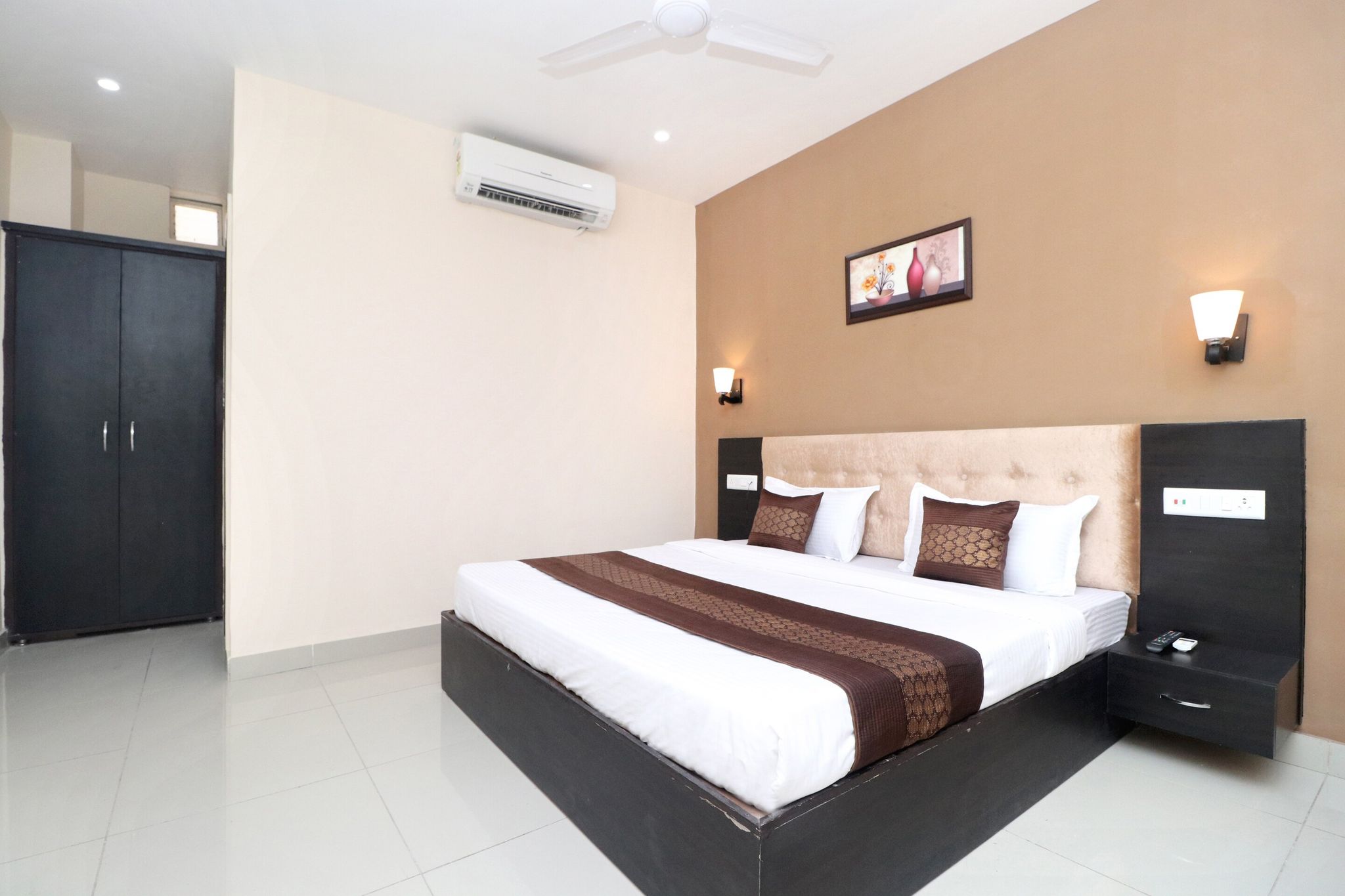 Collection O Hotel Inderprasth Classic 12