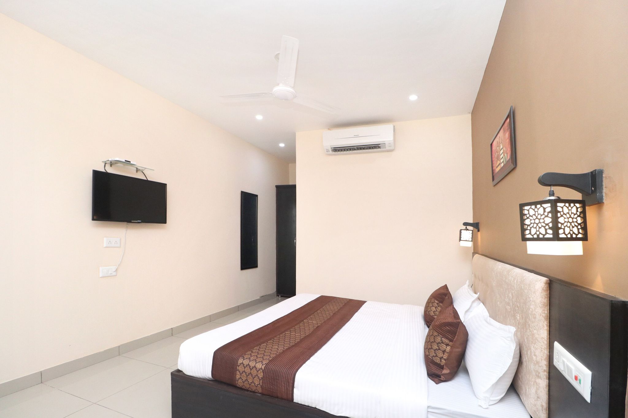 Collection O Hotel Inderprasth Classic 6