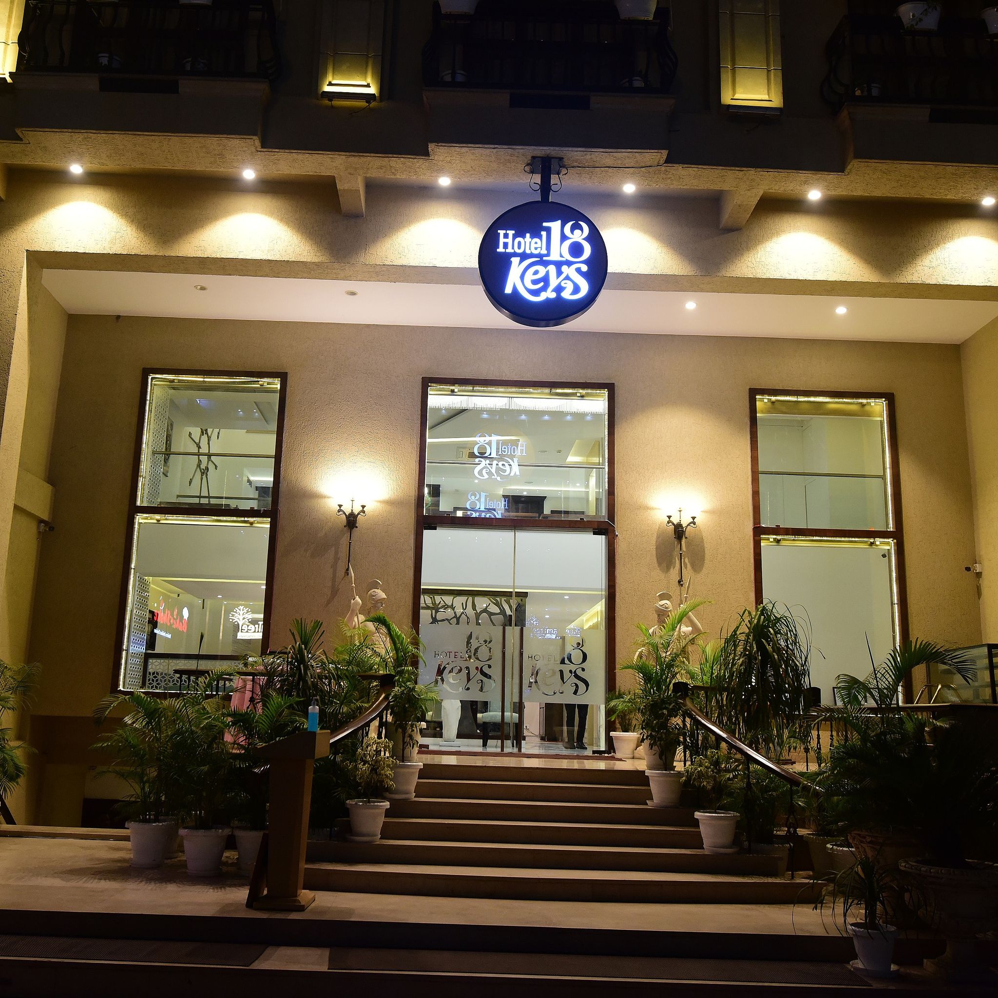 undefined Hotel 18 Keys 5