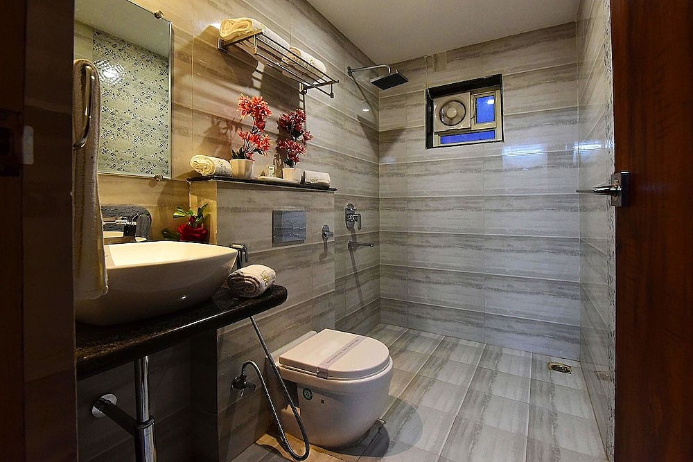 Hotel Dayal Shree Paradise Elite Room 7