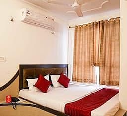 Super Executive Ac Room