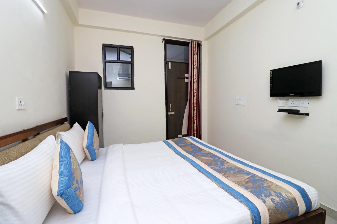 undefined OYO 10663 TRIAGE HOME STAY 8