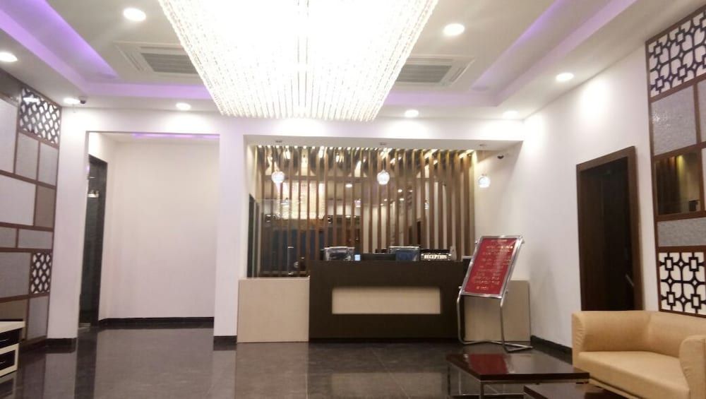 undefined Hotel Suktara International 2