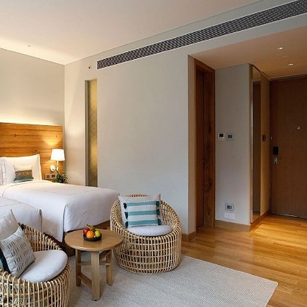 Deluxe Room Twin Bed Ganges View