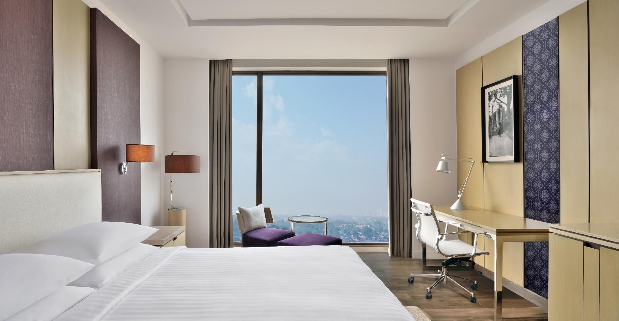 Executive Guest room, 1 King, High floor