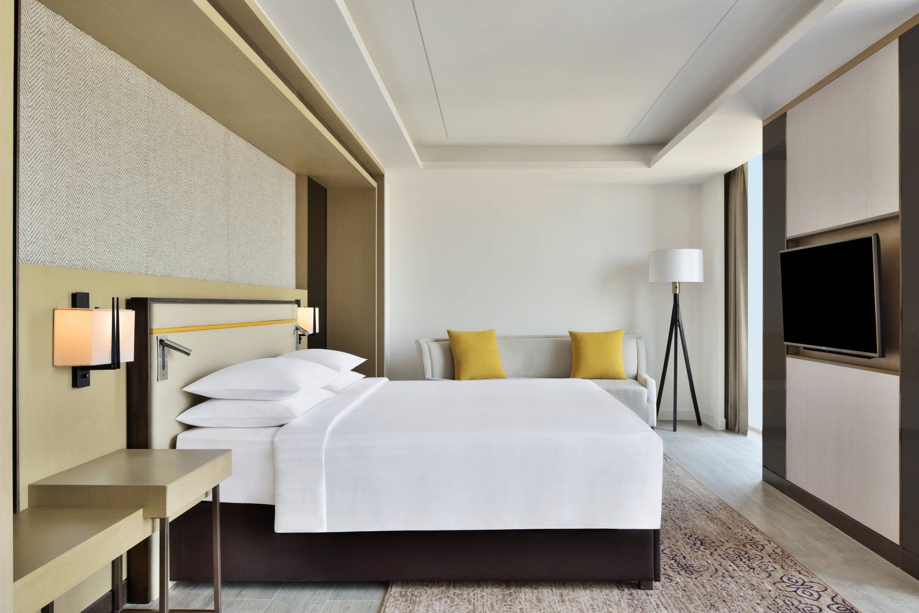 Suite - Bedroom