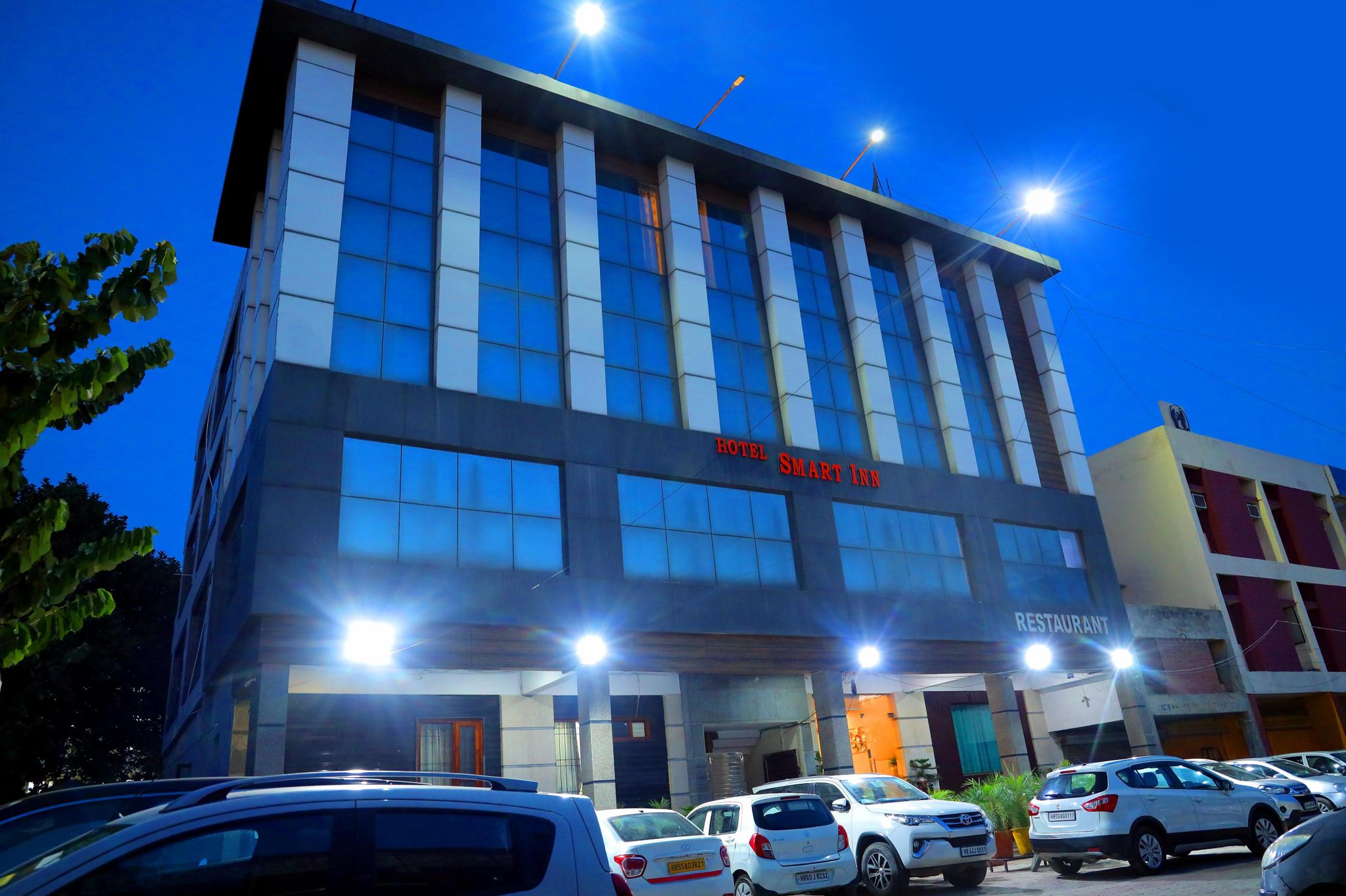 undefined  Hotel Smart Inn