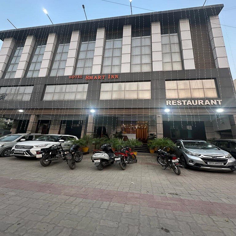 undefined  Hotel Smart Inn 7