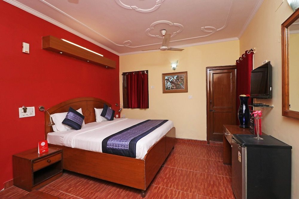 Townhouse DSR Classic Standard Double Room 10